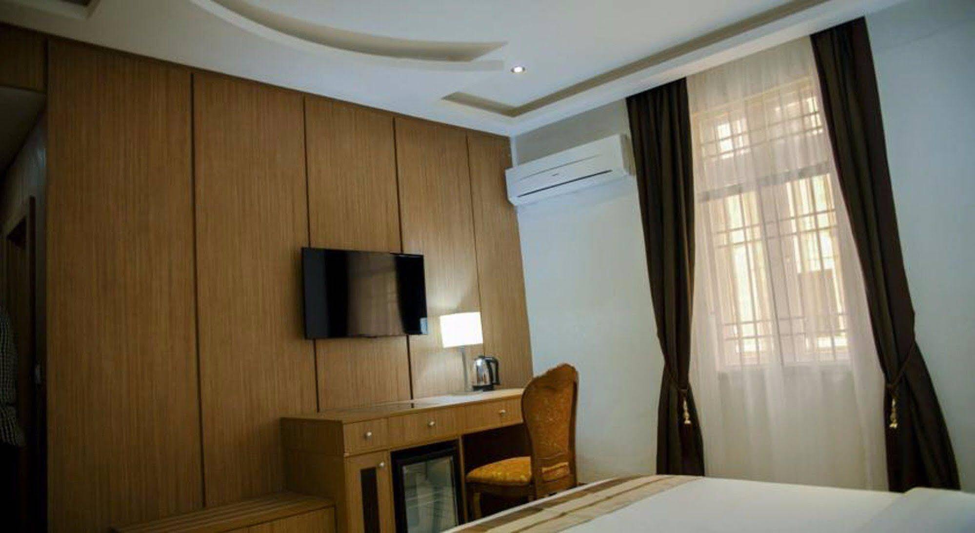 Cubana Suites Mobushipe Εξωτερικό φωτογραφία