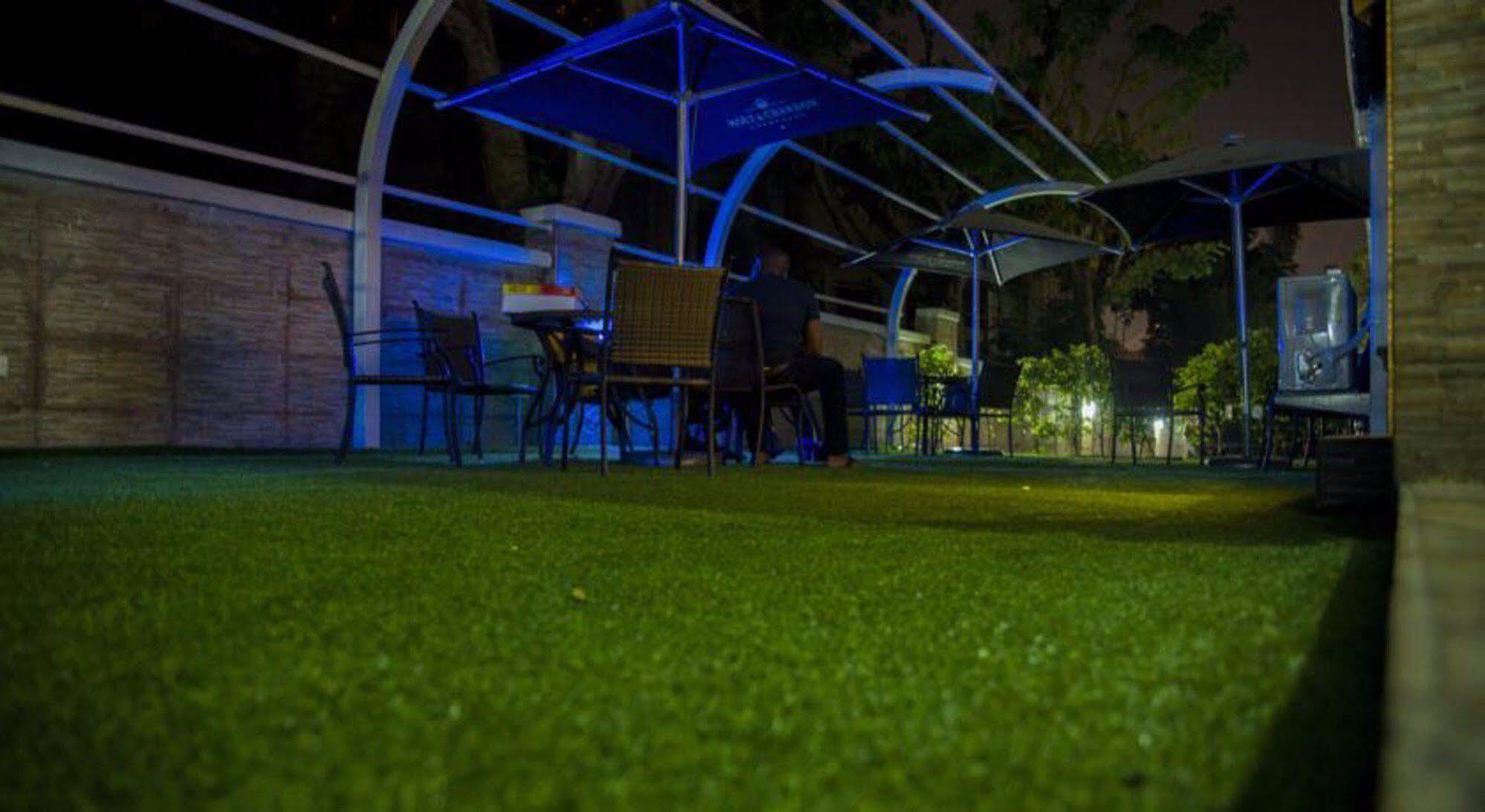 Cubana Suites Mobushipe Εξωτερικό φωτογραφία